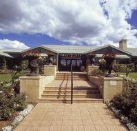 Harrigan's Irish Pub and Accommodation - Perisher Accommodation