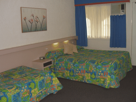 Bundaberg Coral Villa Motel - Perisher Accommodation 3