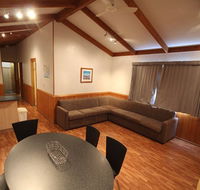metungholidayvillas - Perisher Accommodation