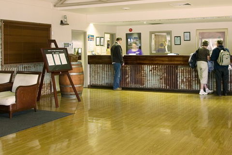 Ayers Rock - Outback Pioneer Lodge - Perisher Accommodation 3