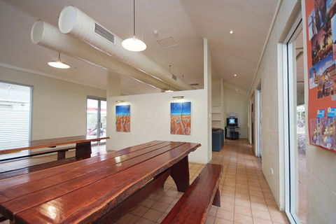 Ayers Rock - Outback Pioneer Lodge - Perisher Accommodation 6