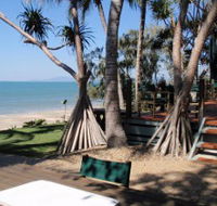 Beachfront Zilzie Holiday Home and Cottage - Perisher Accommodation