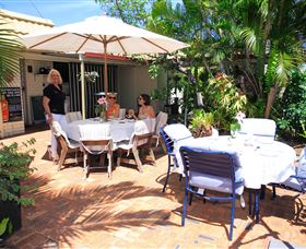 Bundaberg Coral Villa Motel A Golden Chain Motor Inn - Perisher Accommodation 3
