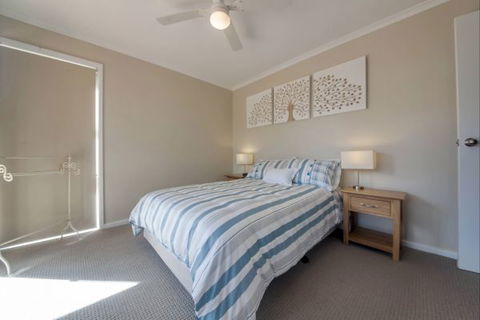 Moy At Nelson Bay - Perisher Accommodation 5