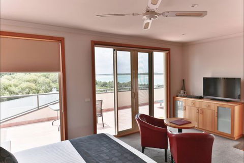 Eugenie's Luxury Accommodation - Perisher Accommodation 1