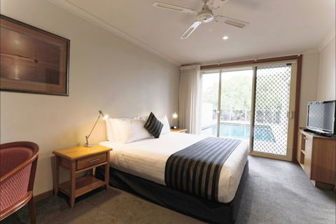 Eugenie's Luxury Accommodation - Perisher Accommodation 3
