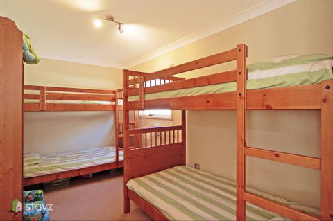 Hayes Beach House - Perisher Accommodation 4