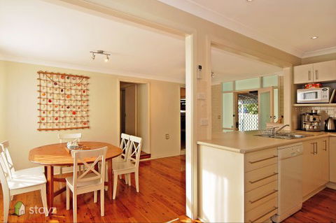 Hayes Beach House - Perisher Accommodation 8