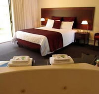 Comfort Inn Deakin Palms - Perisher Accommodation