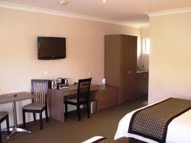 Parkes Int Motor Inn - Perisher Accommodation 3