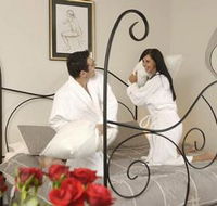 Wine  Roses Bed  Breakfast