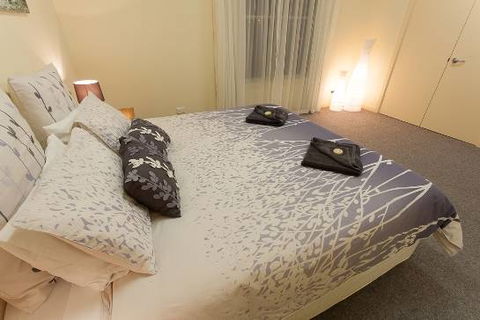 Port Lincoln Foreshore Apartments - Perisher Accommodation 4