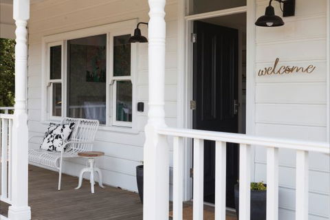 Alchemy House Hepburn - Perisher Accommodation 6