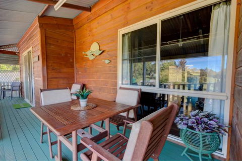 All About Me Bed And Breakfast - Perisher Accommodation 5