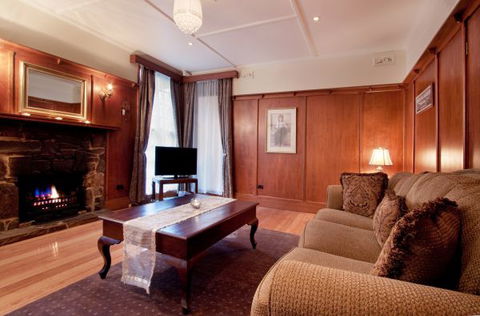 Arnica Views Summit Retreat - Perisher Accommodation 4