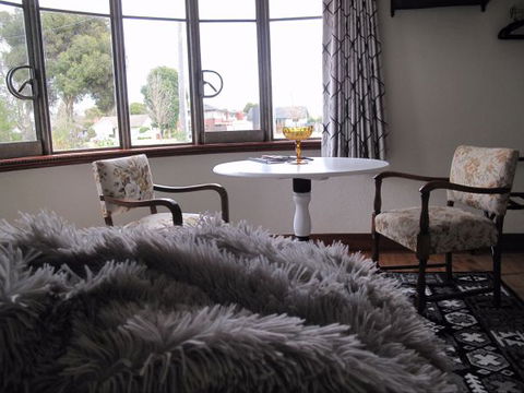 B&B Wodonga - Art Deco Accommodation - Perisher Accommodation 1