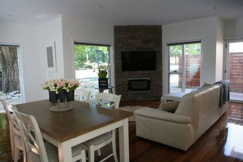 Beyond Bliss Guesthouse Two - Perisher Accommodation 1