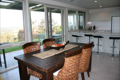 BTU Cottage Nowra Hill - Perisher Accommodation 4