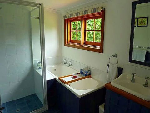 Cameron's Cottage - Perisher Accommodation 4