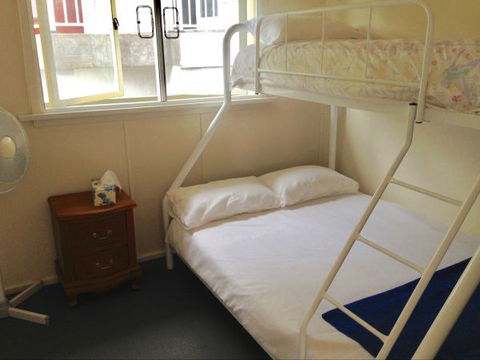 Cosy Seaside Cottage - Perisher Accommodation 5