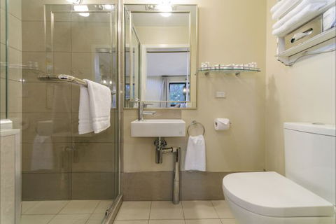 Coastal Pods Wynyard - Perisher Accommodation 8