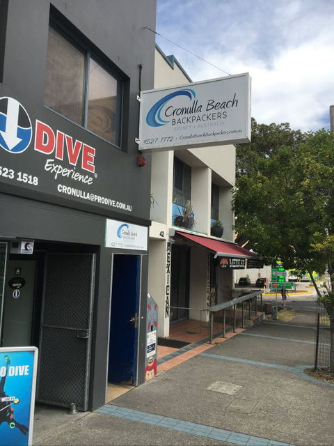 Cronulla Beach Backpackers - Perisher Accommodation 0