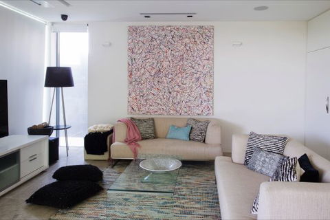 Denning Beach House - Perisher Accommodation 7