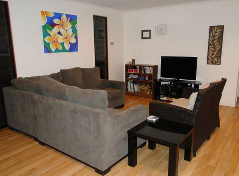 Dolphin Cove Apartment - Perisher Accommodation 0