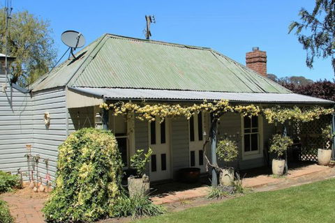 Drayshed Cottage - Perisher Accommodation 0