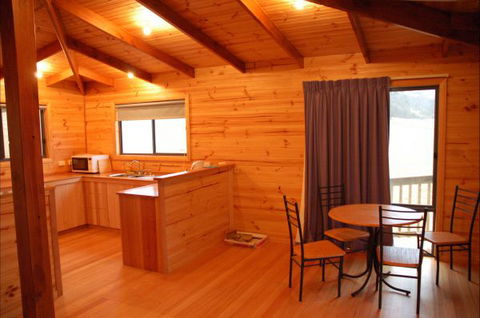 Emita Cottage - Perisher Accommodation 3