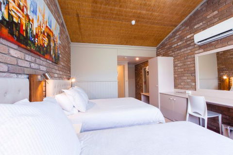 Farnham Court Motel - Perisher Accommodation 2