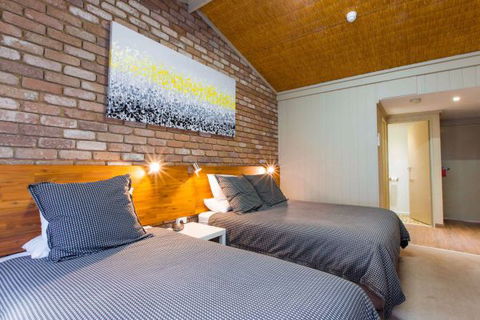 Farnham Court Motel - Perisher Accommodation 3