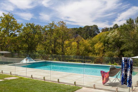 Flop House - Perisher Accommodation 2