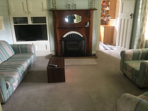 Fred's Place,  Derby - Perisher Accommodation 4