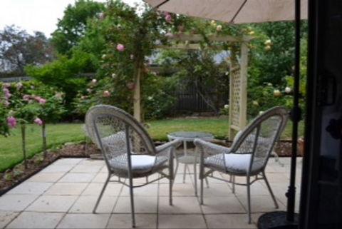 Garden Cottage B And B - Perisher Accommodation 1