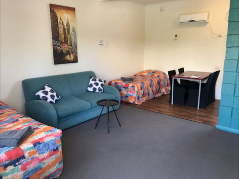 Hello Adelaide Motel + Apartments - Frewville - Perisher Accommodation 1