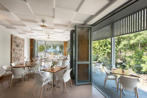 Heart Hotel And Gallery Whitsundays - Perisher Accommodation 8