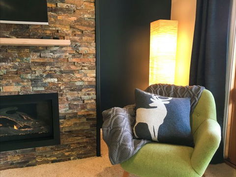 House On Higgs Lane - Perisher Accommodation 8