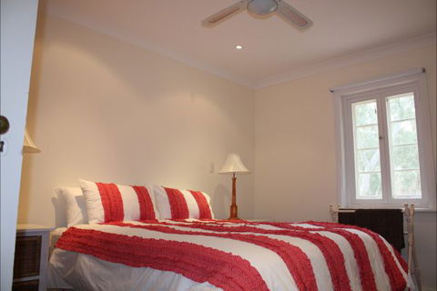 Hughes Park Cottage & Weddings - Perisher Accommodation 1