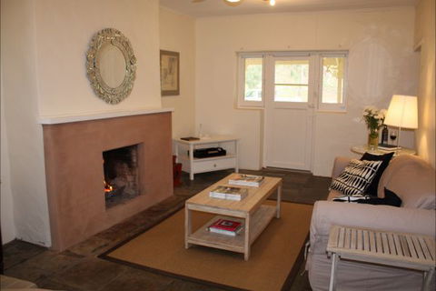 Hughes Park Cottage & Weddings - Perisher Accommodation 3
