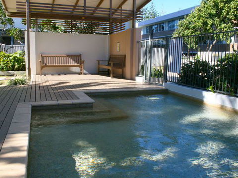 Indigo Blue Beachfront Holiday Apartments - Perisher Accommodation 7