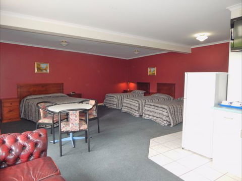 Jacksons Motor Inn - Perisher Accommodation 5