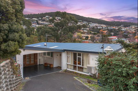 Long Beach House - Perisher Accommodation 2