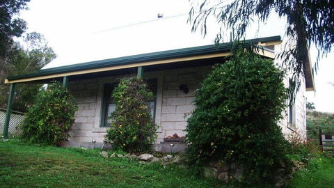 The Cottage Bed And Breakfast - Perisher Accommodation 0
