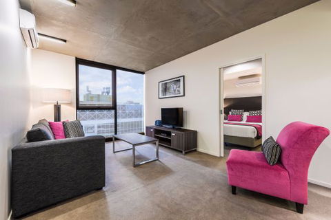 Mantra St Kilda Road - Perisher Accommodation 6