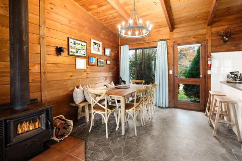 Mt Bellevue Lodge - King Valley - Perisher Accommodation 6