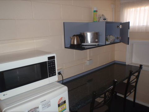 Murray Bridge Central Olympic Motel And Cottages - Perisher Accommodation 3