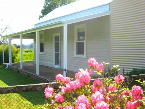 Orange Tree Cottage - Perisher Accommodation 0