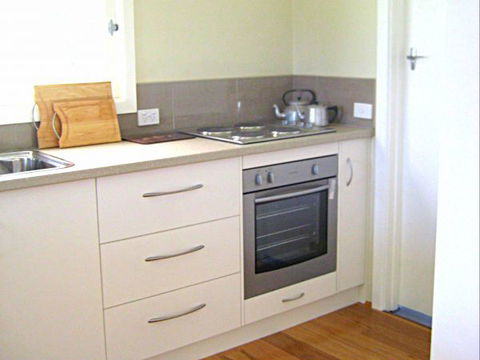Orange Tree Cottage - Perisher Accommodation 6