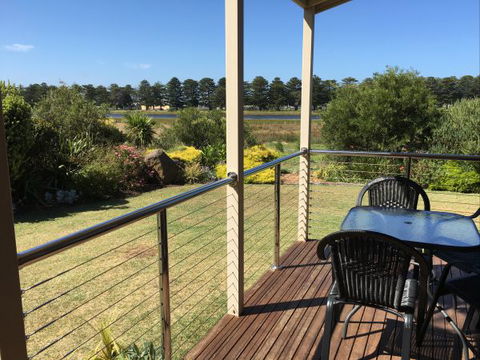 Pelican Waters Holiday Park - Perisher Accommodation 0